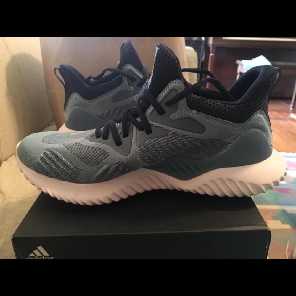 Adidas Alphabounce Running shoe